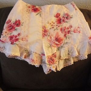 Forever 21 floral shorts